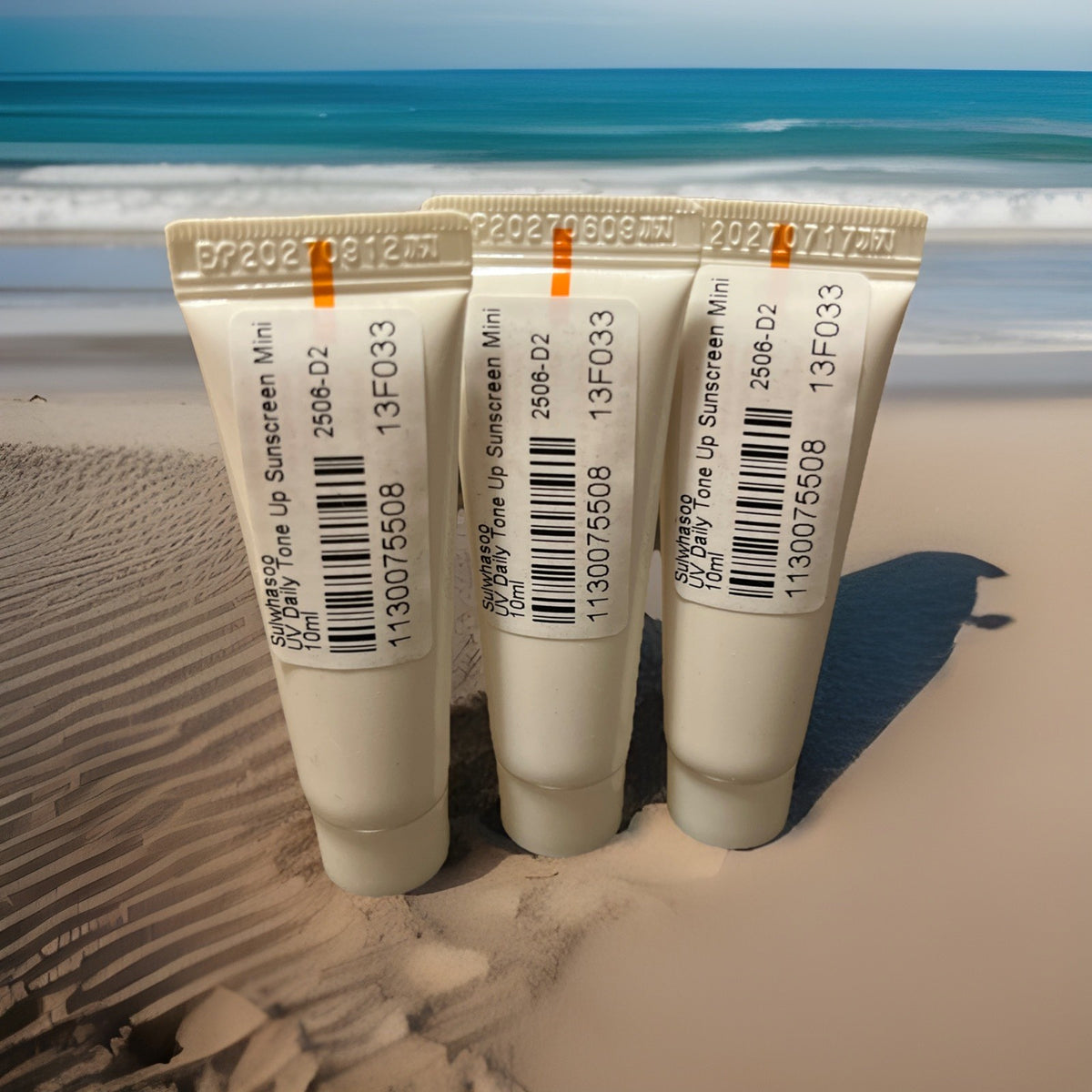 Sulwhasoo SPF 50+ PA++++ UV Daily Tone Up Sunscreen Set 30ml