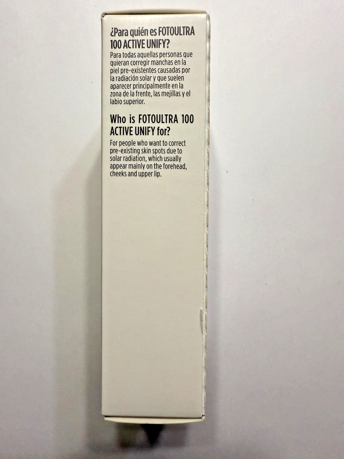 High SPF 50+ Depigmenting Sunscreen with Hyaluronic Acid - 50ml