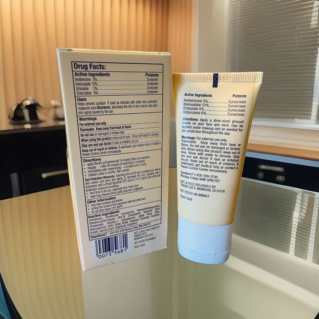 Facial Sunscreen SPF 40 - Oil-Free, Matte Finish, Fragrance-Free, 1.7oz/50ml - 2 Pack