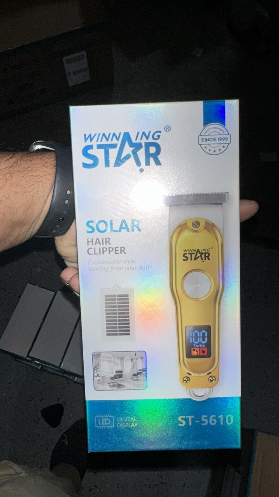 Wireless Solar Hair Clipper with LED Display & Turbo Mode - Men’s Cordless Trimmer