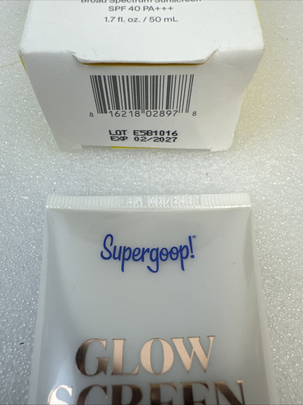 SPF 40 Glowscreen Sunscreen with Golden Hour Finish - 1.7 Fl Oz Sealed
