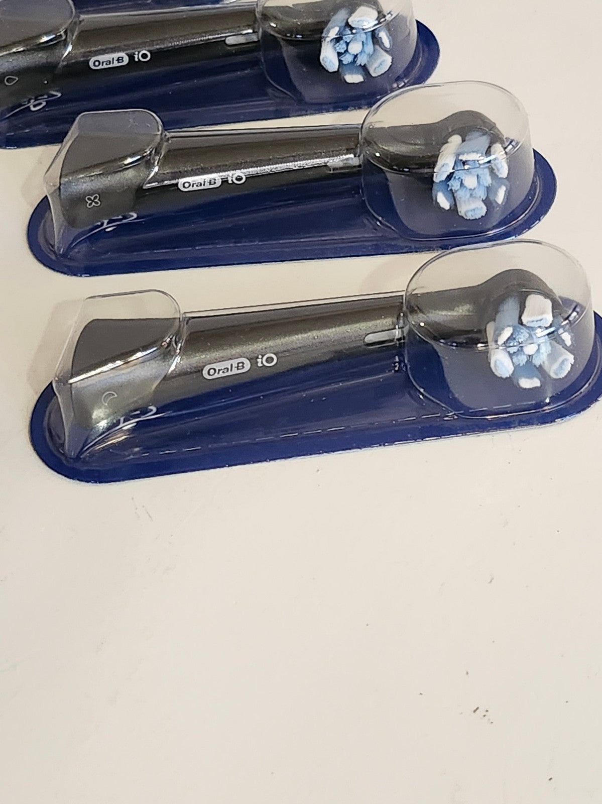 Oral-B iO Ultimate Clean Replacement Toothbrush Heads 9 Count - Black