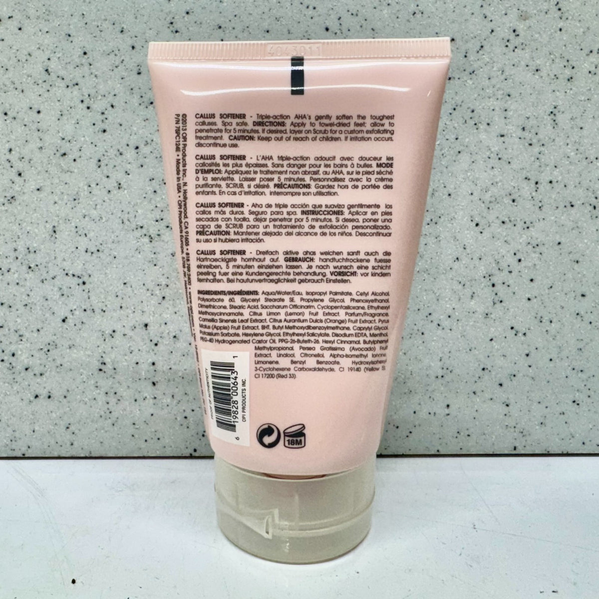 OPI Pedicure Callus Softener & Exfoliating Scrub 125 mL - Foot Care