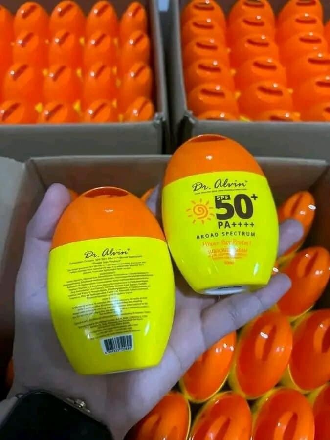 SPF 50 Sunscreen Cream for Face Broad Spectrum UV Protection 50ml