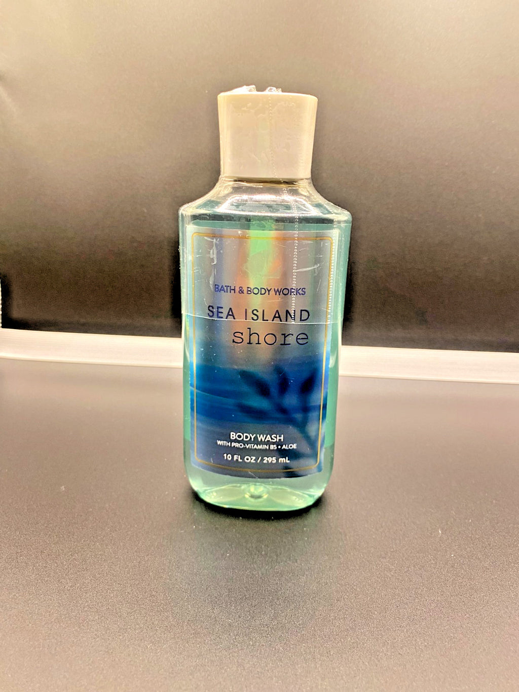 Bath & Body Works Sea Island Shore Body Wash 10 oz with Aloe & Pro-Vitamin B5