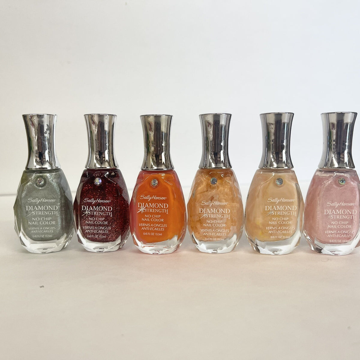 Set of 6 Assorted Nail Polish Colors - No Chip Gel Effect Manicure