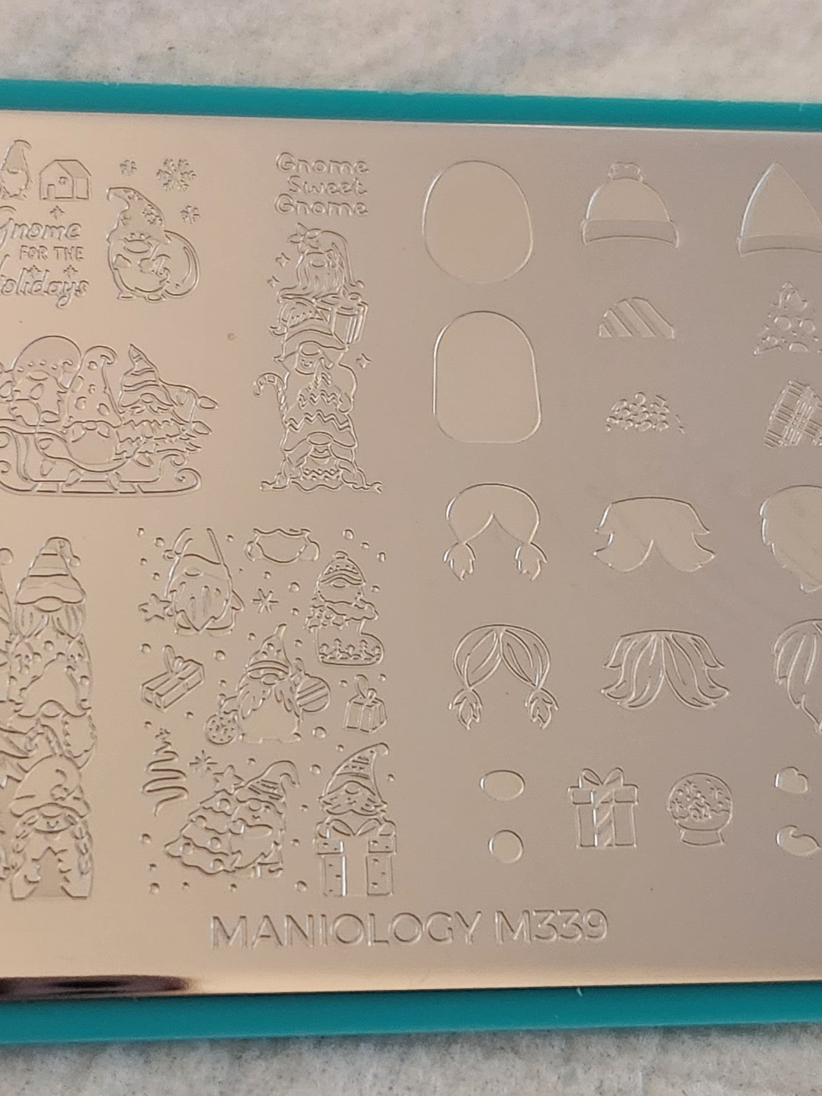 Maniology Christmas Gnomes Nail Stamping Plate M339 - Nail Art Decor