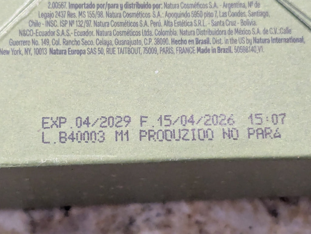 Natura Ekos Creamy Exfoliating Bar Soap with Andiroba - 4 Pack 3.5oz Bars