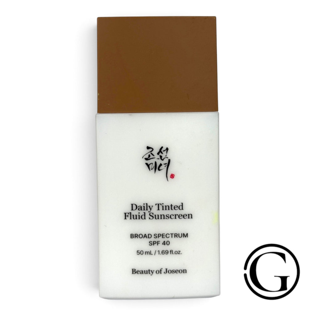 Tinted Facial Sunscreen SPF 40 - Natural Finish, Hydrating, 50ml