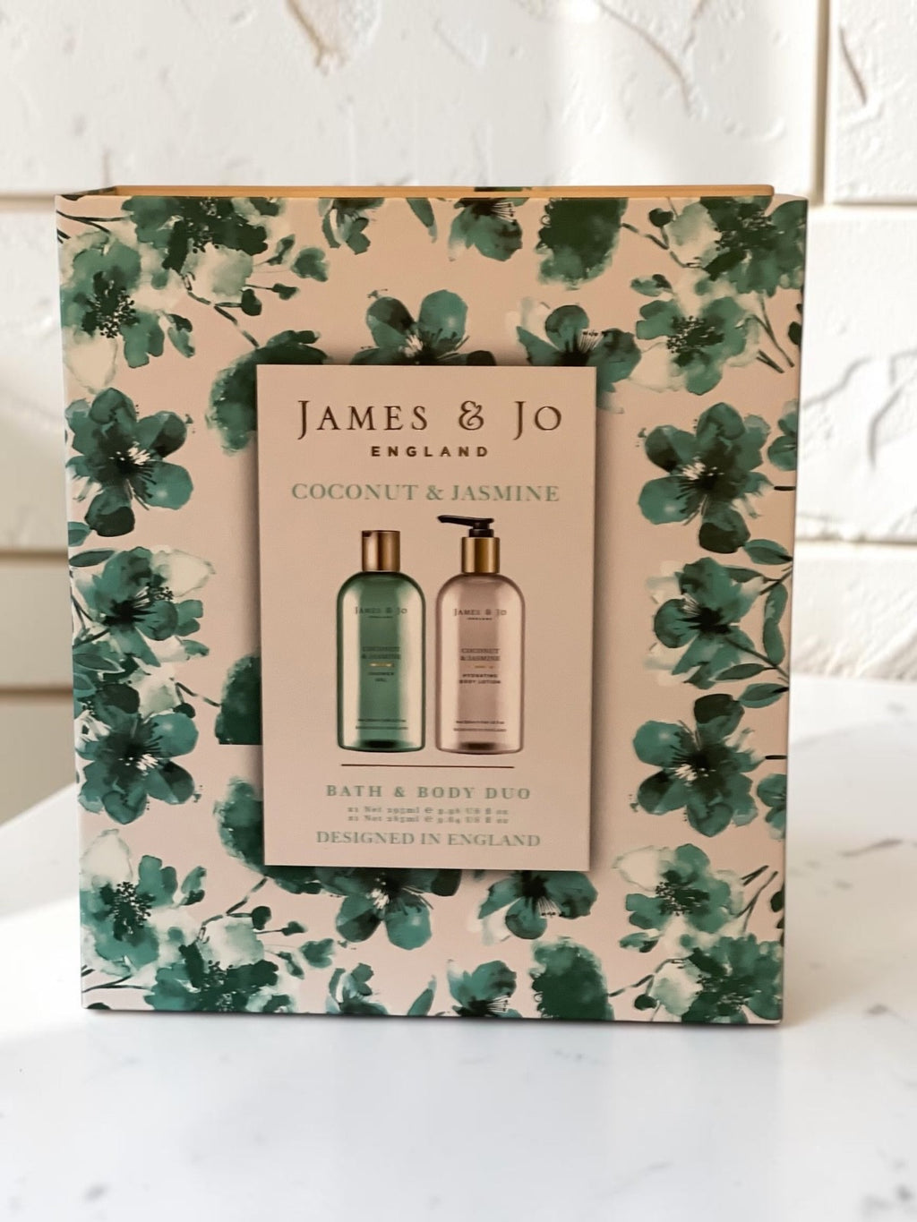 Coconut Jasmine Bath & Body Gift Set - Shower Gel & Lotion in Sealed Box