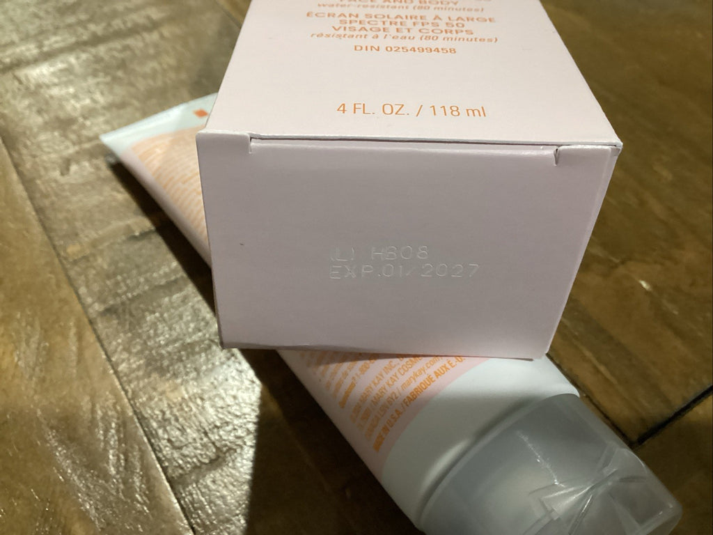 SPF 50 Sunscreen for Face & Body Water-Resistant 4oz - Broad Spectrum SPF