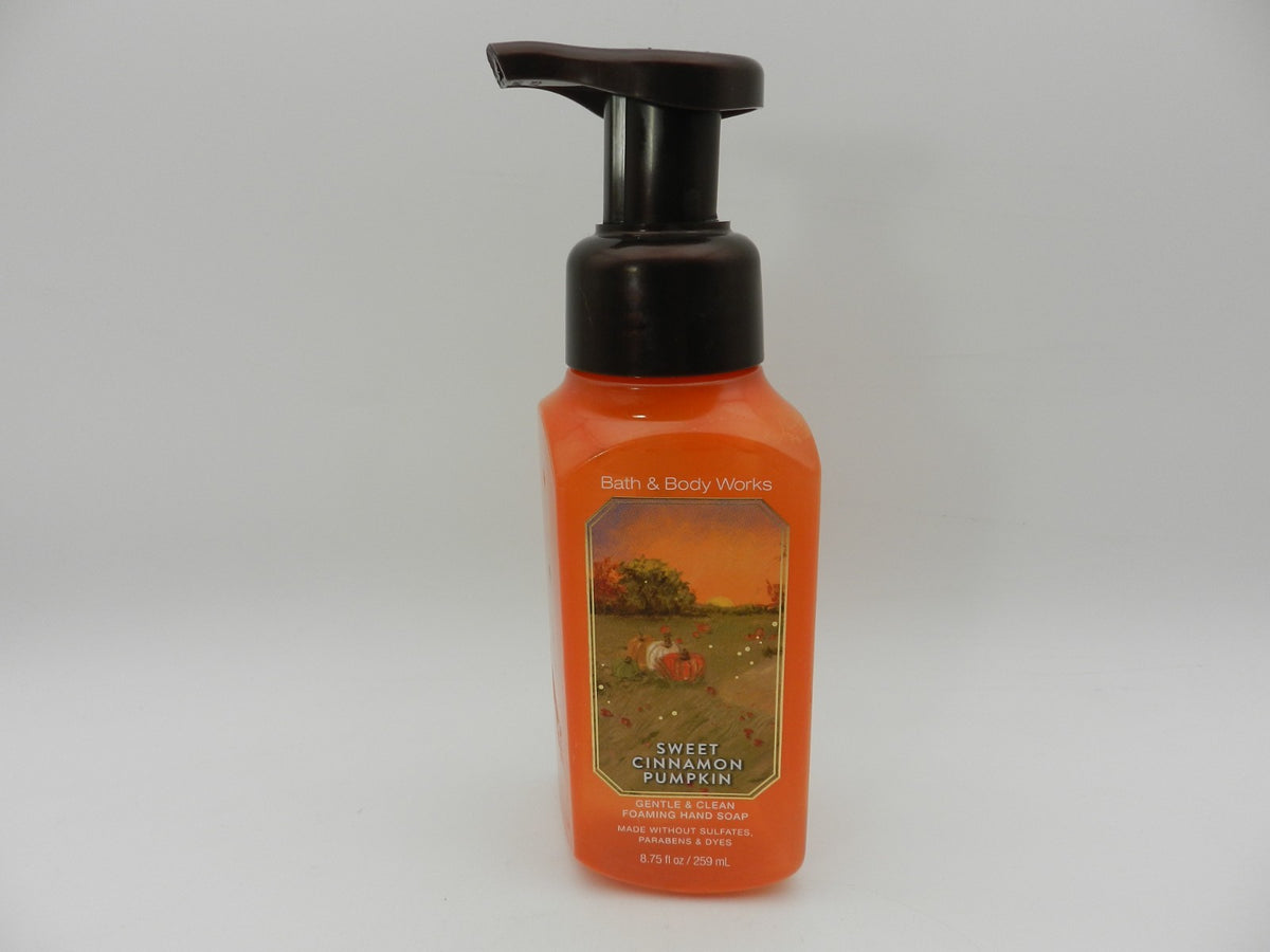 Foaming Hand Soap - Sweet Cinnamon Pumpkin 8.75oz Bath & Body Works