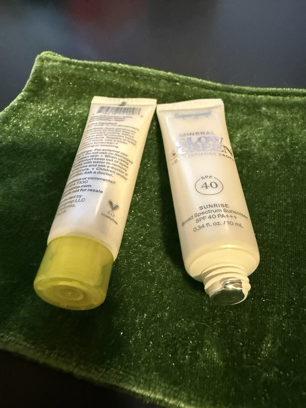 Travel Set with Sunscreen & Makeup Bag - 3 Pack SPF 40 Mineral Sunscreen