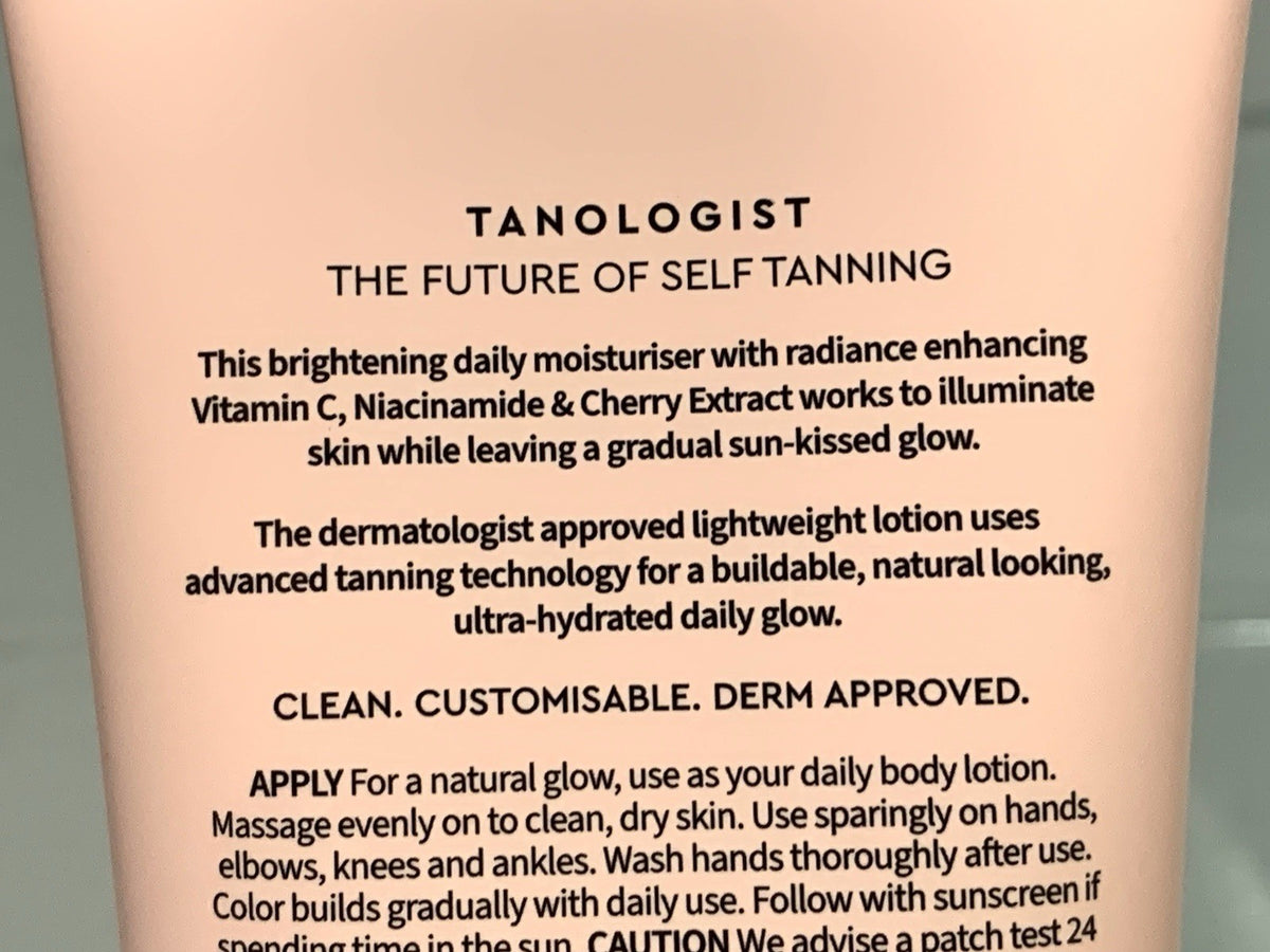Gradual Self-Tanning Lotion Medium/Dark 8.45oz - Sealed