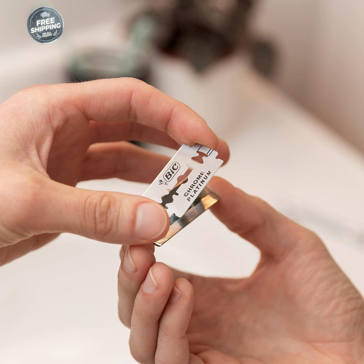 Double Edge Razor Blades 50 Pack - Professional Sharp & Smooth Shaving