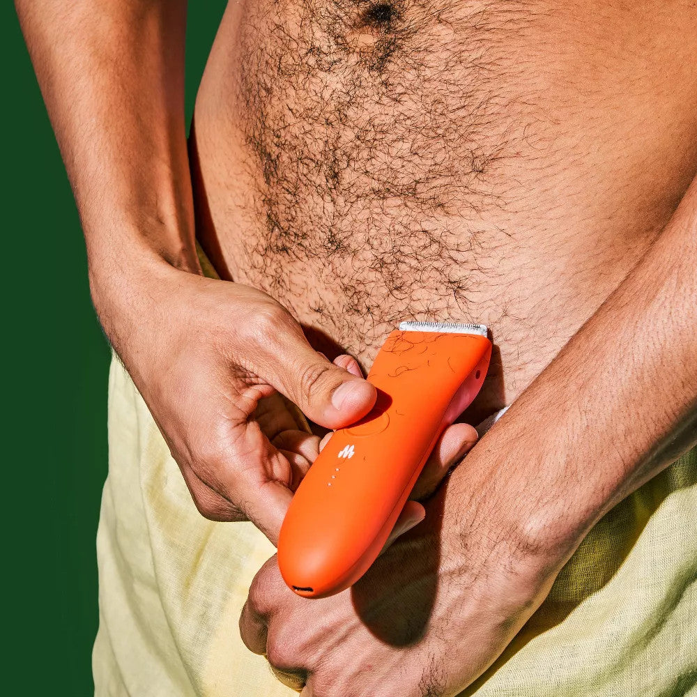 Men's Electric Body Hair Trimmer with Reversible Guards and Waterproof Design