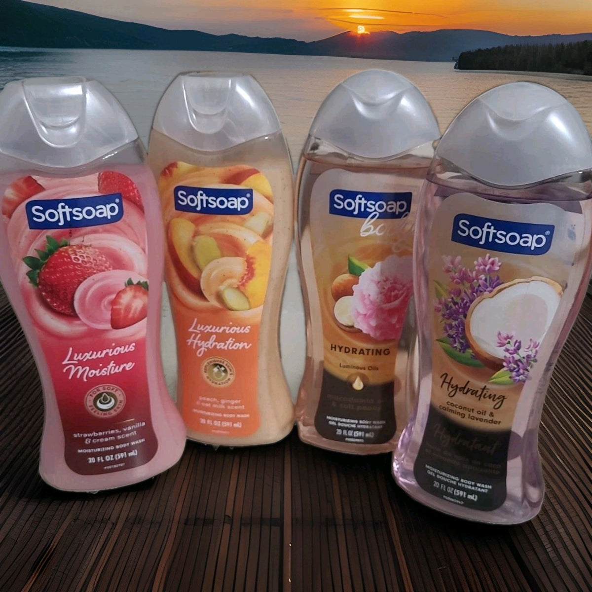 Hydrating & Luxurious Body Wash Pack of 4 - Coconut, Peach, Macadamia & Strawberries