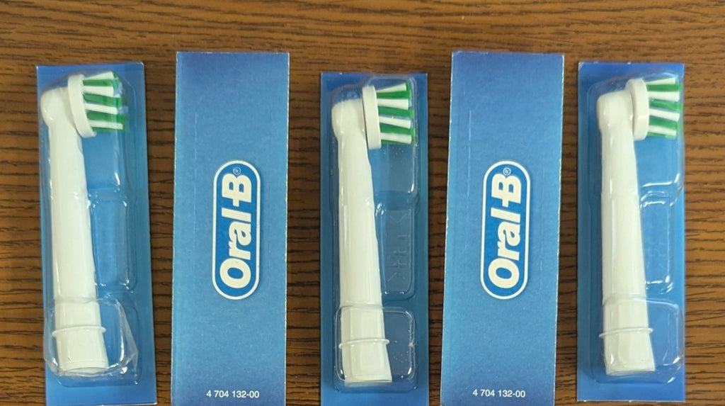5-Pack Oral-B CrossAction Toothbrush Replacement Heads for Deep Cleaning