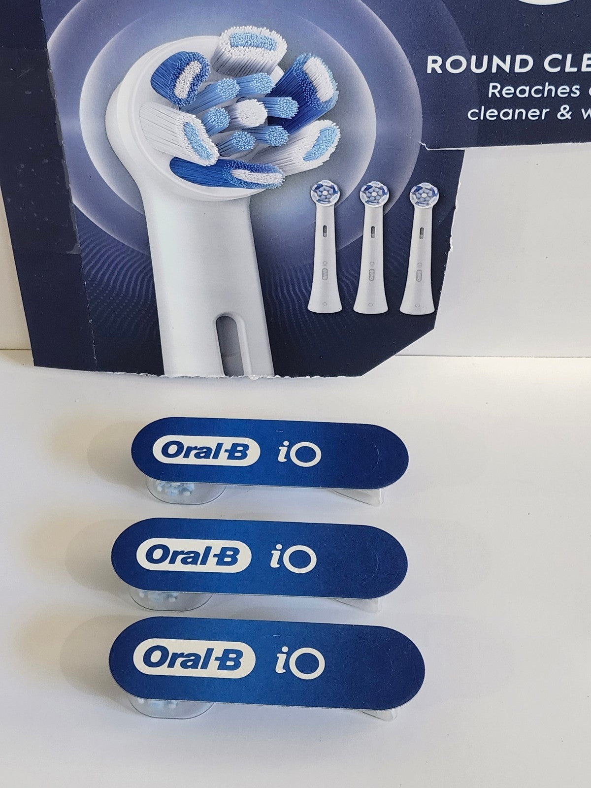 Oral-B iO Ultimate Clean Replacement Toothbrush Heads - 3 Pack, White