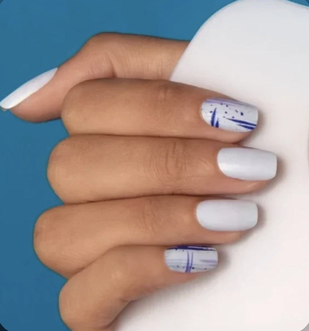 Nail Polish Strips Feeling Paint Soft Pastel Blue & Dark Blue Design