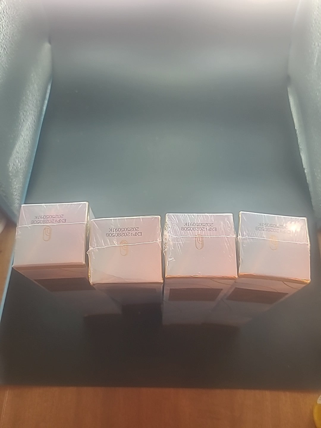 4 Pack Niacinamide Whitening Toothpaste 3.5oz Sealed Boxes - Exp 2028