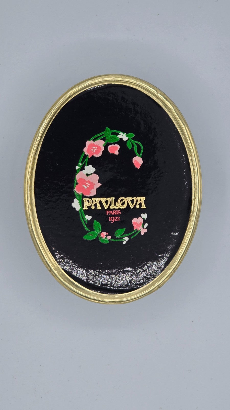 Pavlova Dusting Powder - Scented Body Powder for Soft Matte Finish 3.3 oz