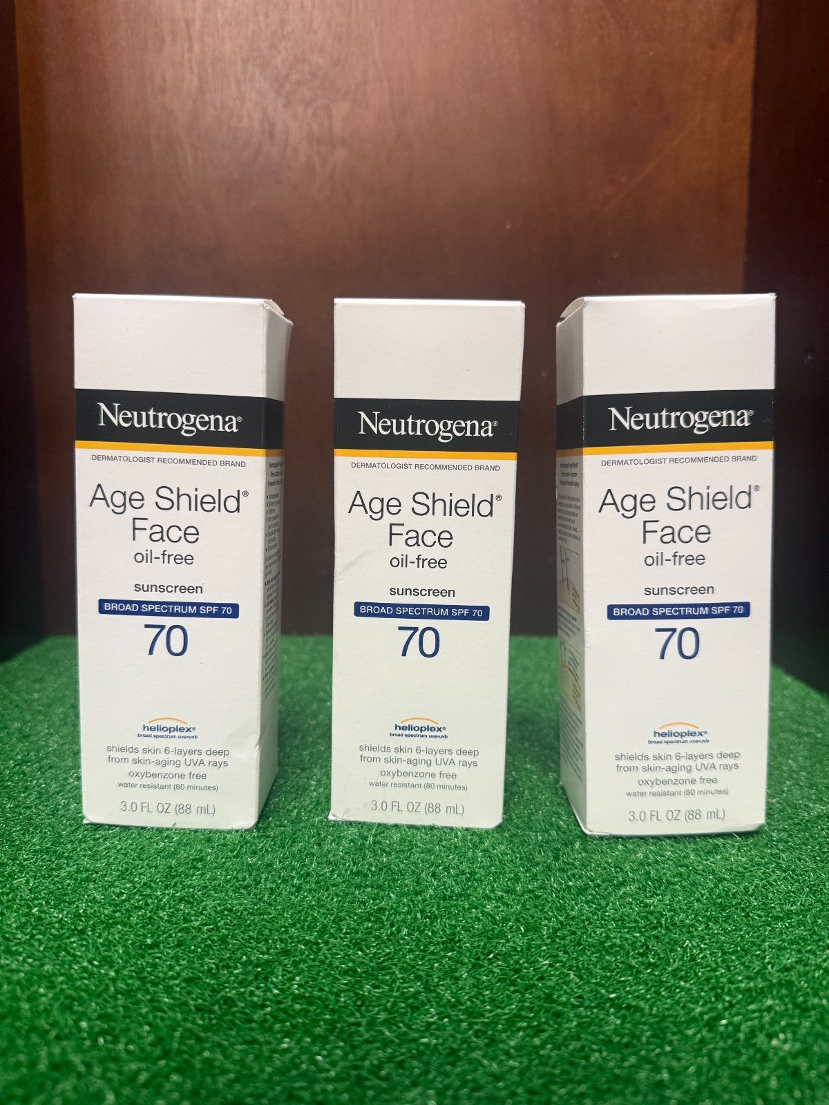 Neutrogena SPF 70 Face Sunscreen Lotion Oil-Free 3oz Pack of 3
