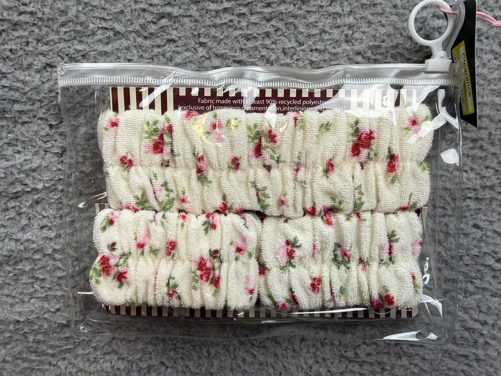 Self Care Spa Set with Floral Headwrap and Wristbands - Eco-Friendly Multipack for Women