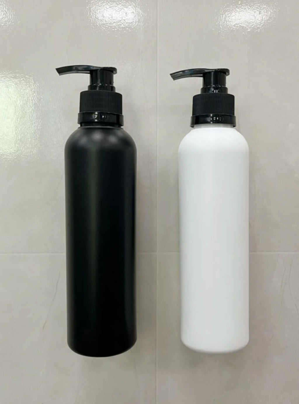 Body Wash Set with Floating Shower Brackets - Herbal Renewal Scent