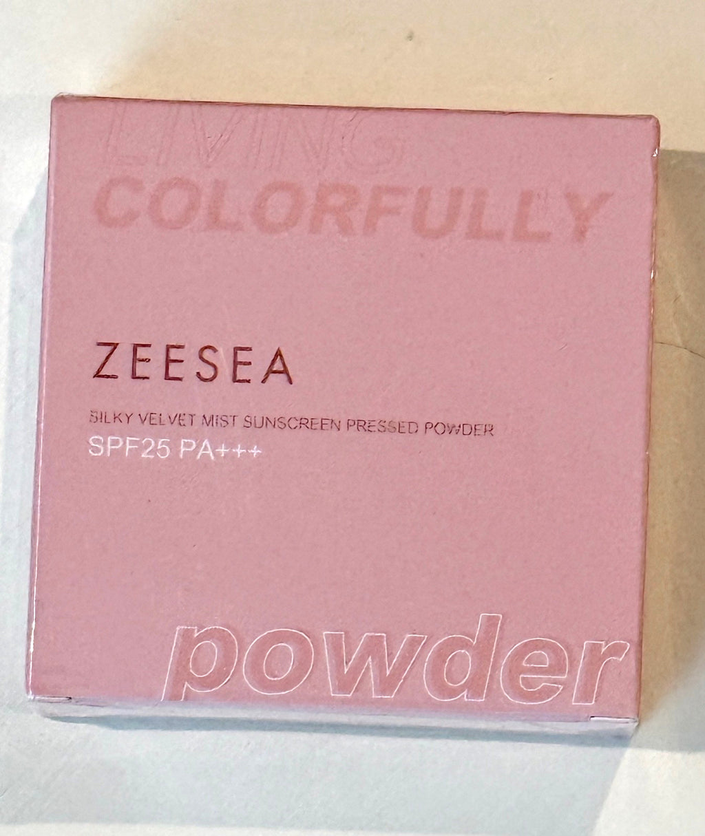 Sunscreen Pressed Powder SPF 25 Matte Face Makeup Oil Control Compact