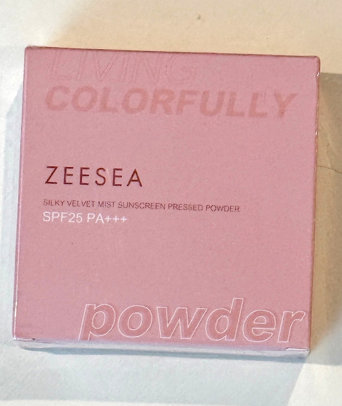 Sunscreen Pressed Powder SPF 25 Matte Face Makeup Oil Control Compact
