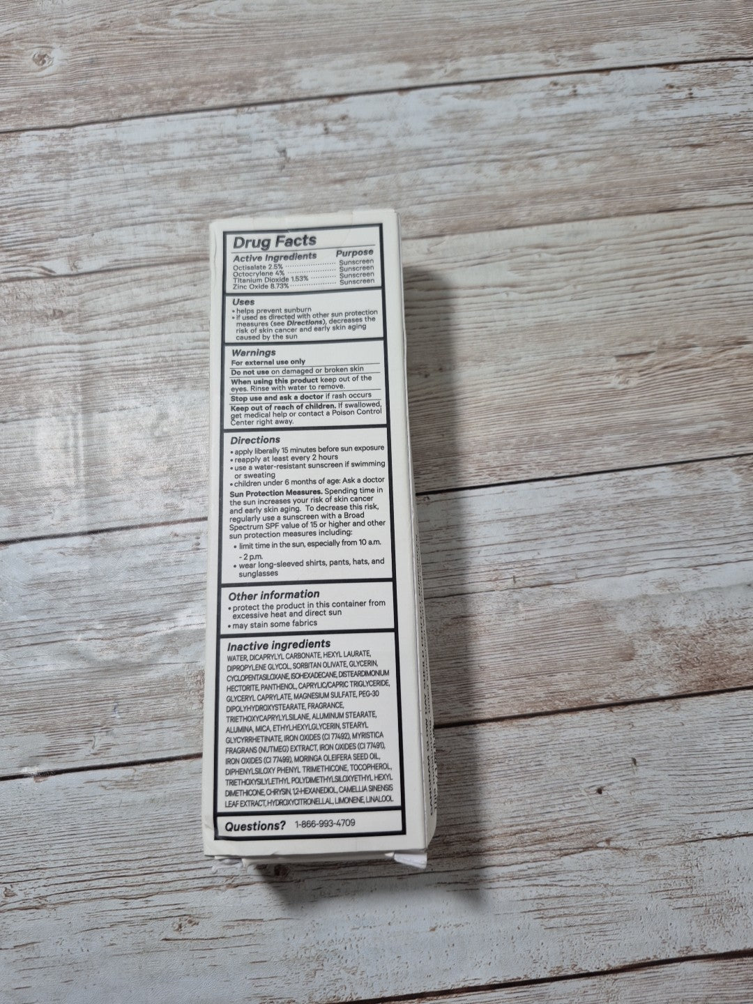 SPF 50 Sunscreen with Zinc Tinted Sun Block - Effortless Sun Protection