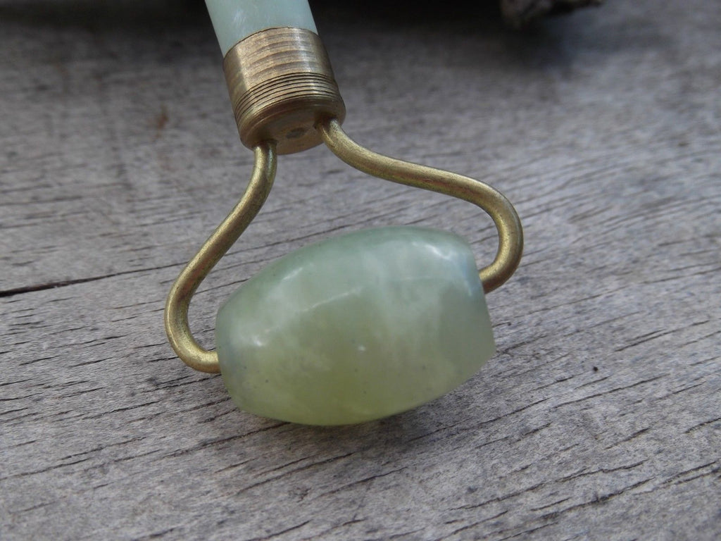 Jade Facial Roller - Green Jade Stone Face Massage Tool for Relaxation & Skin Care