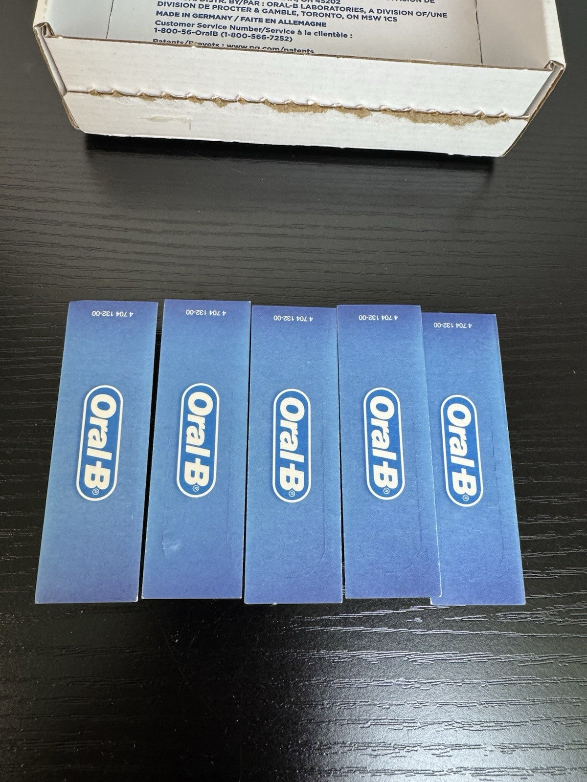 Oral-B Floss Action Replacement Brush Heads Pack of 5 for Electric Toothbrush