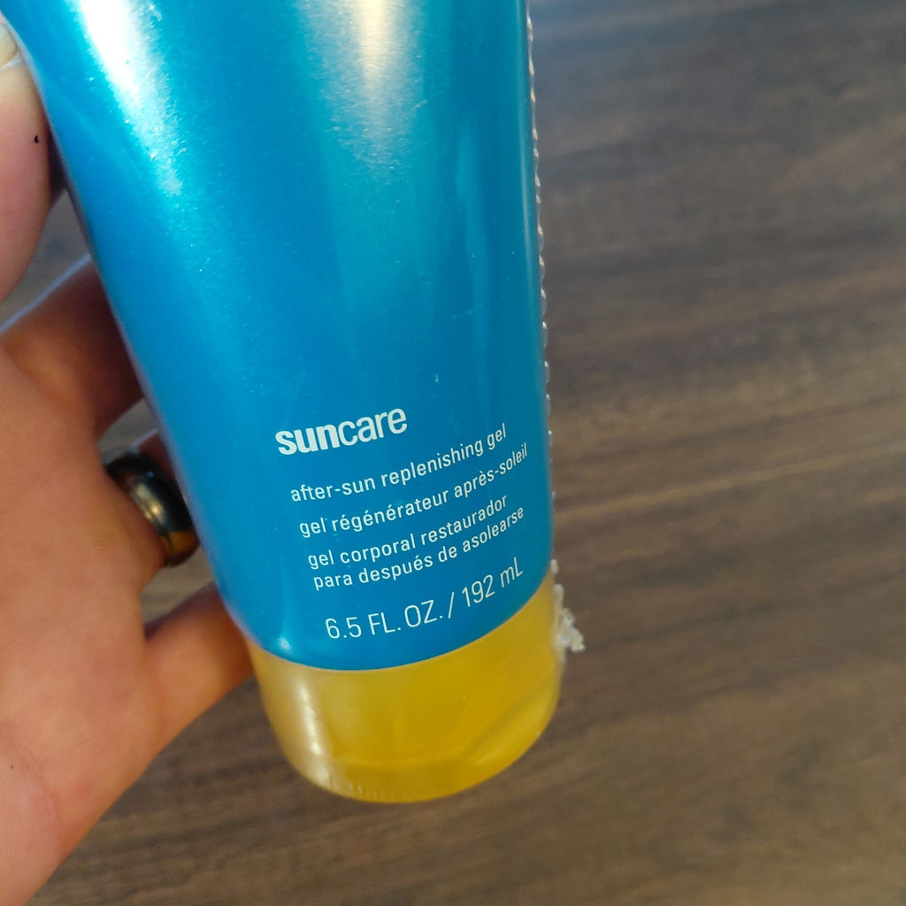 After Sun Replenishing Gel 6.5 Fl Oz - Moisturizing Sun Care for Skin Recovery