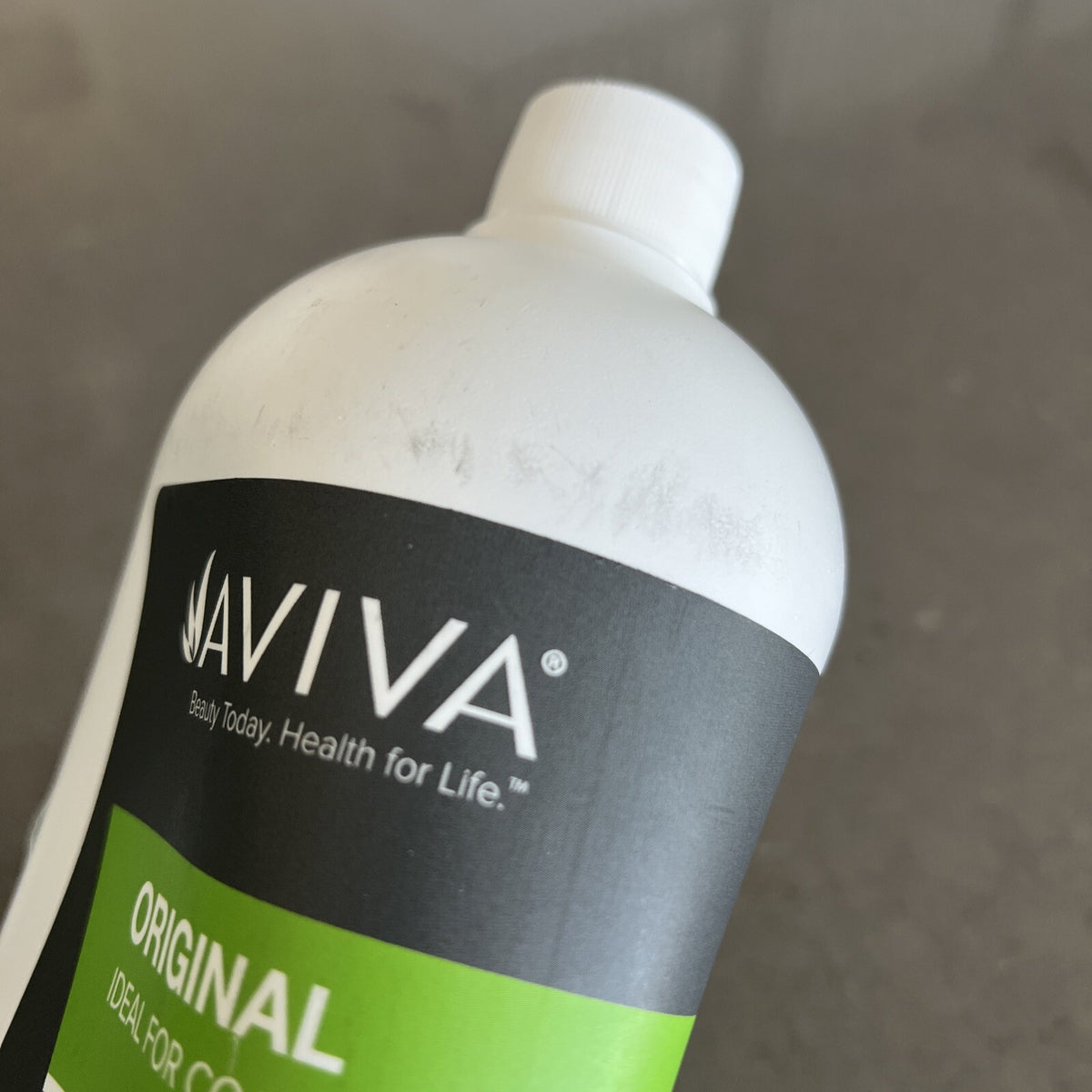 Aviva 10% Sunless Tanning Solution 1L - Natural Sun-Kissed Look Sealed