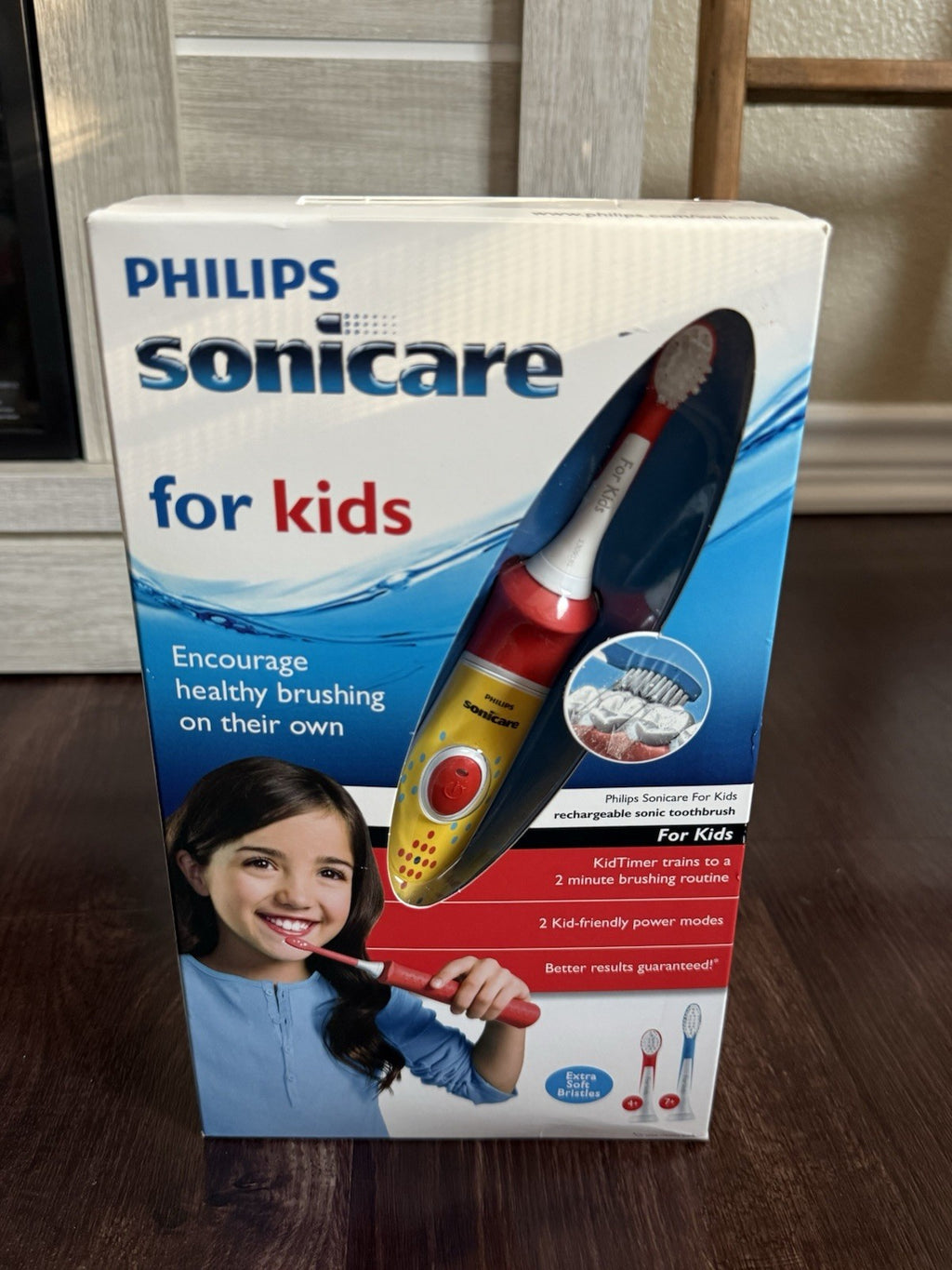 Philips Sonicare Kids Rechargeable Electric Toothbrush HX6381/02 Sealed
