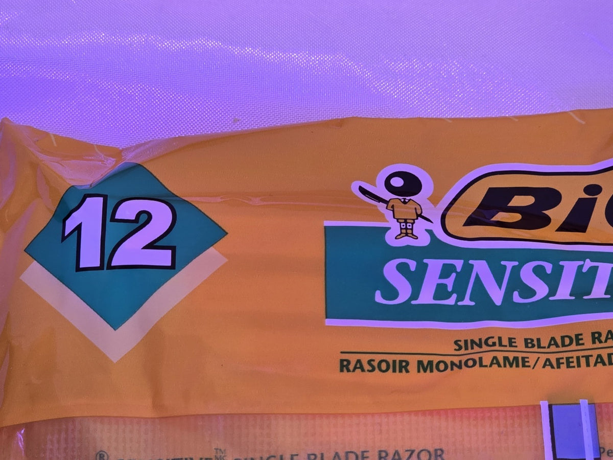 Disposable Razors for Sensitive Skin - Pack of 60 Single Blade Razors