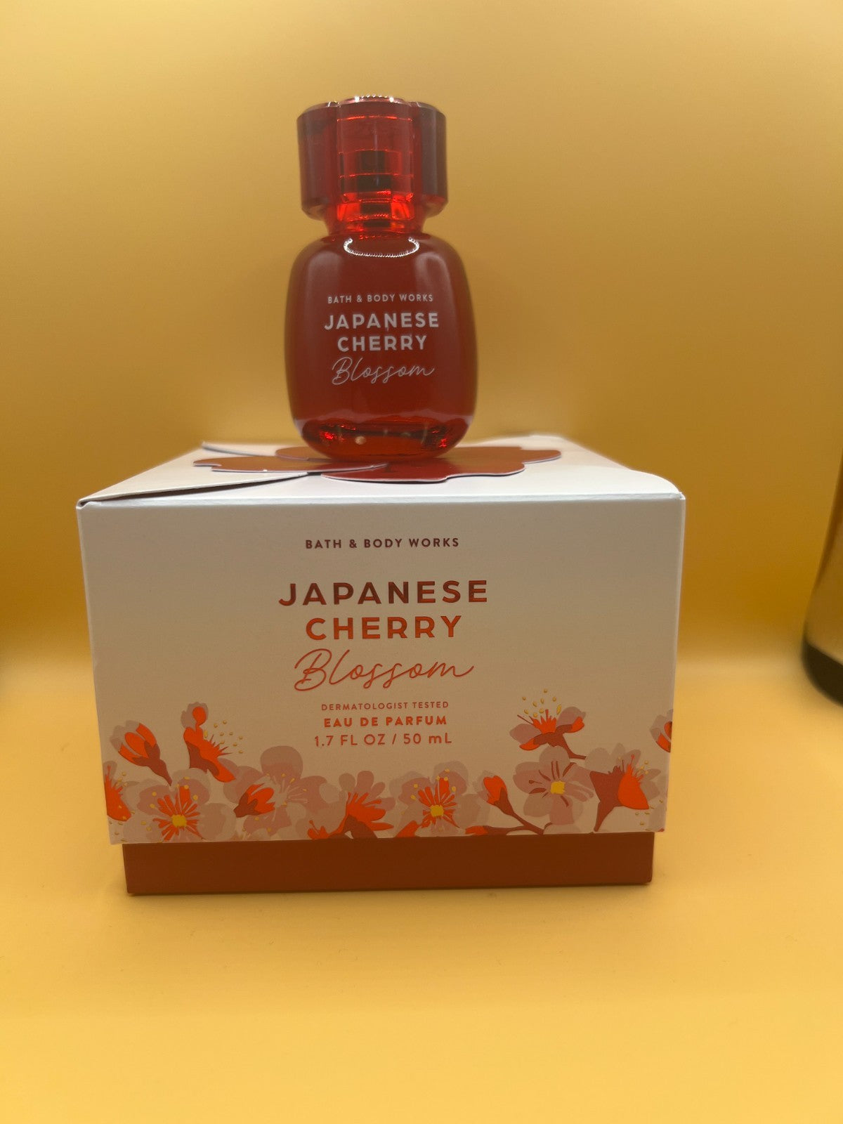 Bath & Body Works Japanese Cherry Blossom Collection - Body Care & Fragrance Set