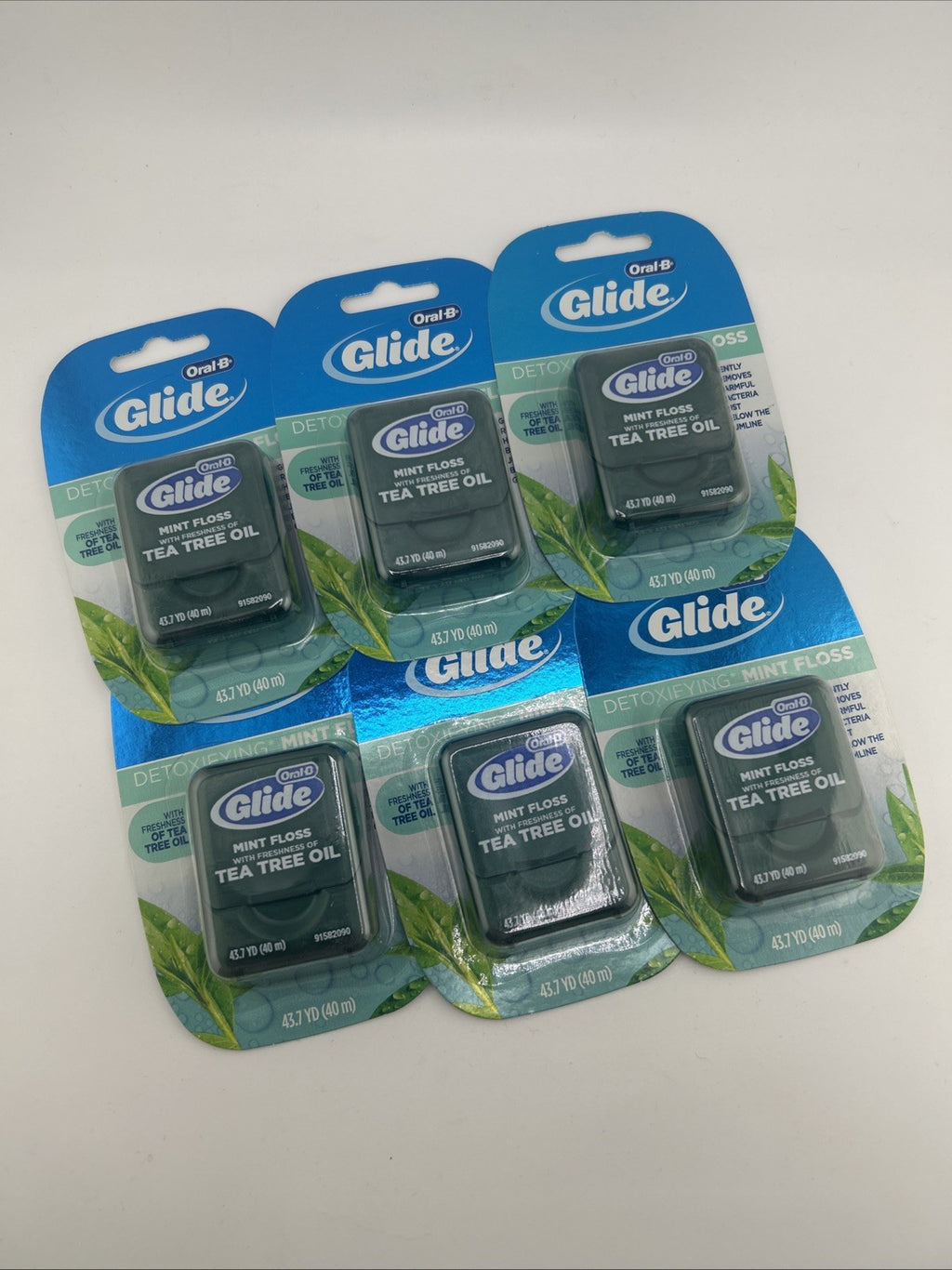 Oral-B Glide ProHealth Mint Floss with Tea Tree Oil - Original Formula, 6 Pack