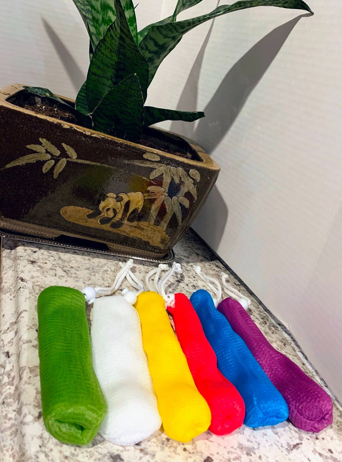 Exfoliating Mesh Soap Saver Bags Set of 6 with Free Soap Sample - Assorted Colors